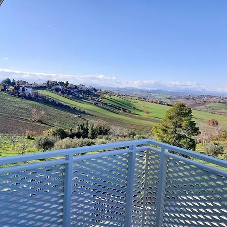 Apartment La Quercia San Marcello (Ancona)